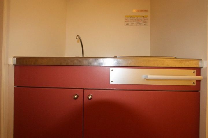 レオパレスル ポルトA202のキッチン