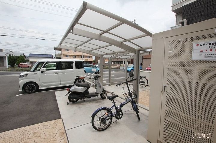 ブランノワール アン101の周辺