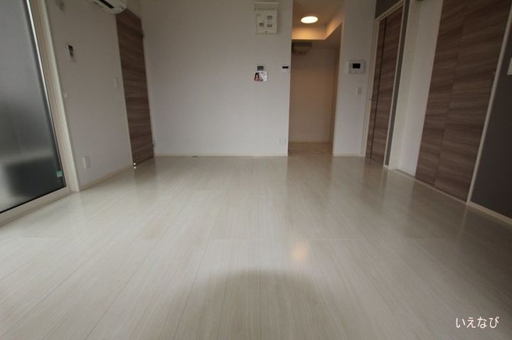 ブランノワール アン101の居間