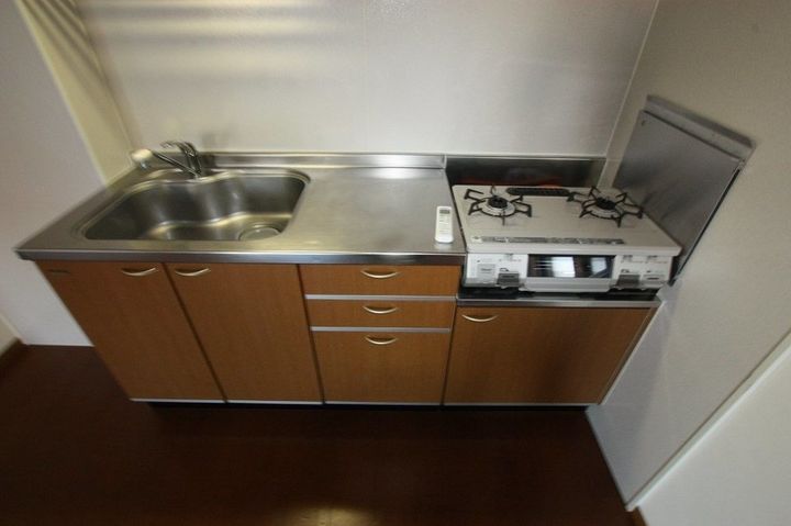 セジュールプルミエ B棟201のキッチン