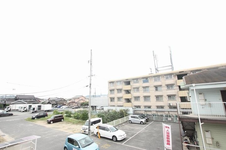 Dカントリーハイツ202の周辺