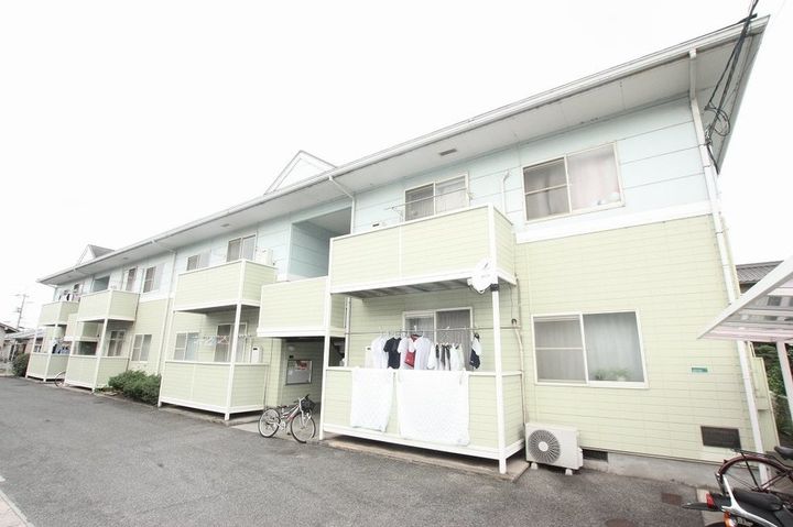 Dカントリーハイツ202の外観