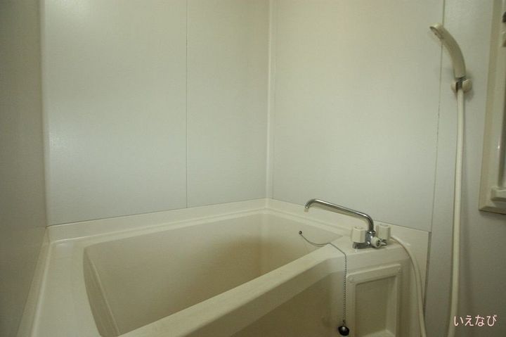 サンハイツ近田B201の風呂