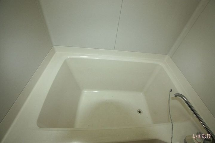サンハイツ近田B201の風呂