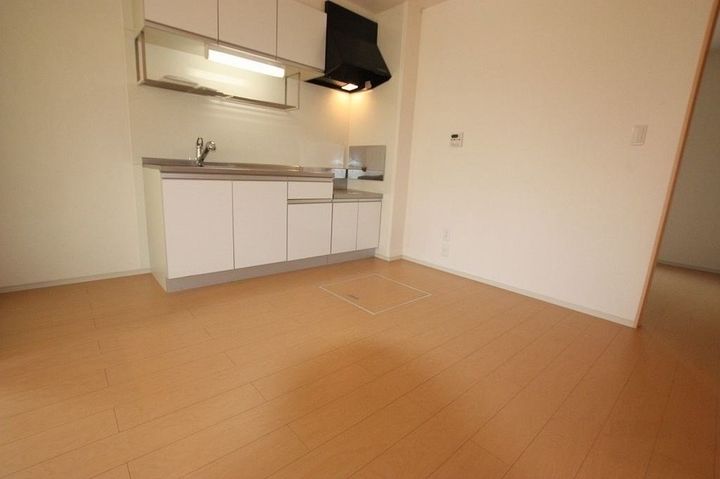 マリアローザA101の居間