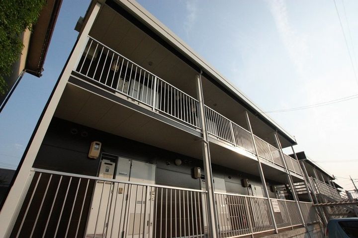 レオパレス悠友107の外観