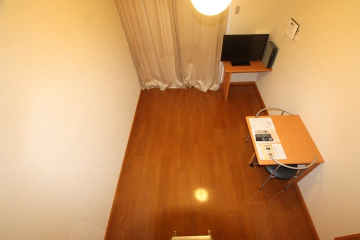 レオパレスウィル101の居間
