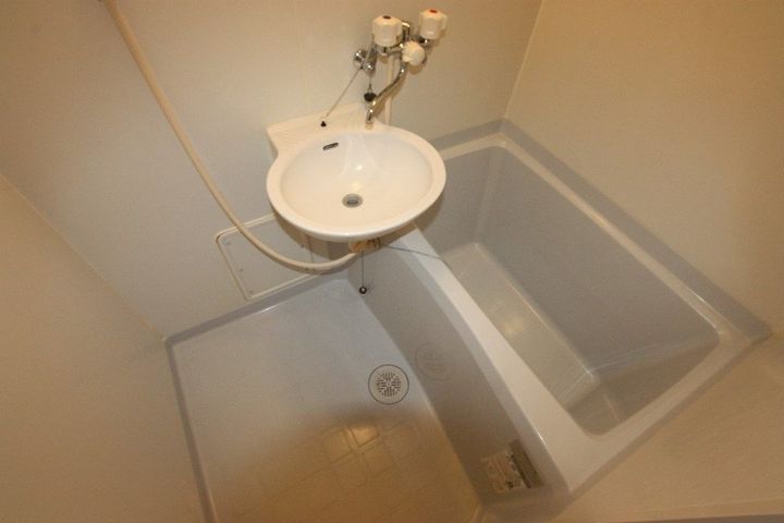 レオパレスウィル101の風呂