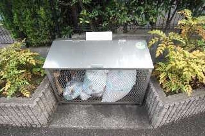 ミレニアムハイム3号館103の周辺