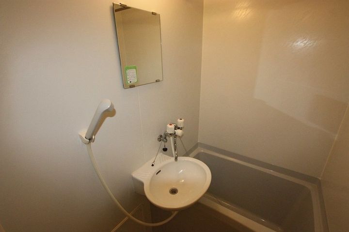 レオパレスエスポワール103の風呂