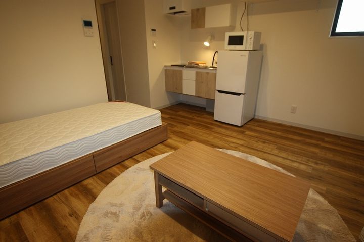 スリーズ霞町203の寝室
