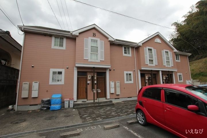 ツインクレスト B202の外観