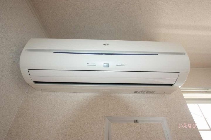 アール・ド・ヴィーヴルC202の内装