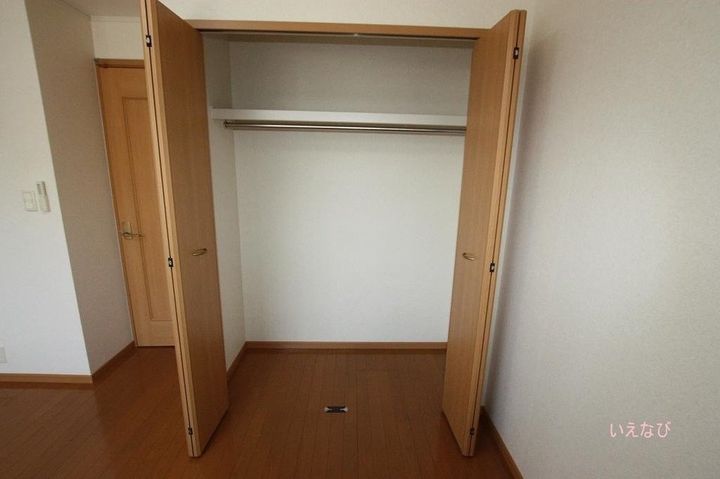 アール・ド・ヴィーヴルC202の内装