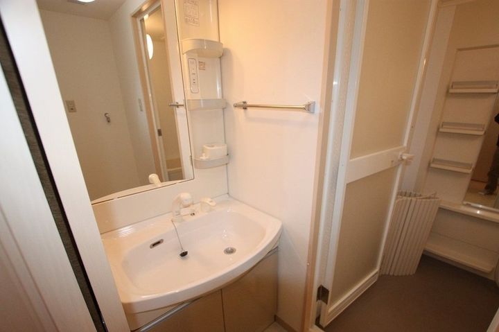 フラットリア春日504の内装