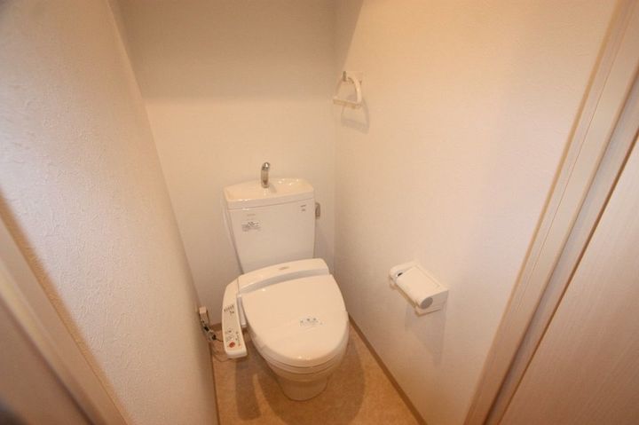 フラットリア春日504の内装