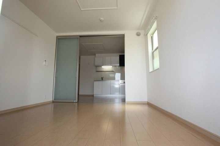 ペスカ104の居間