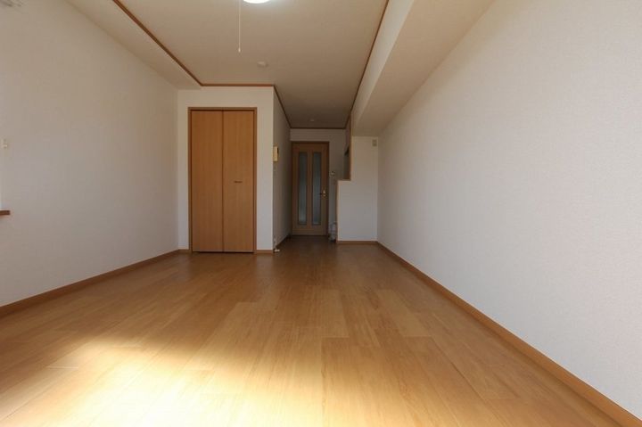 リーデンベルクA202の居間