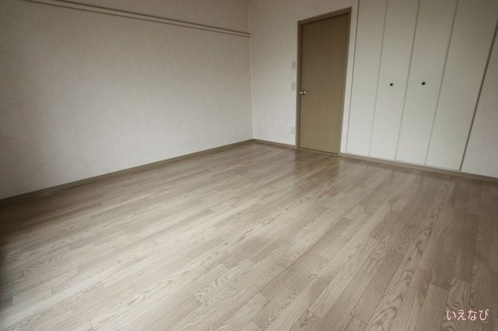 ジュネライフ A101の居間
