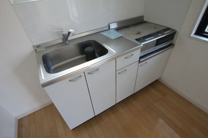 ピエタ102のキッチン