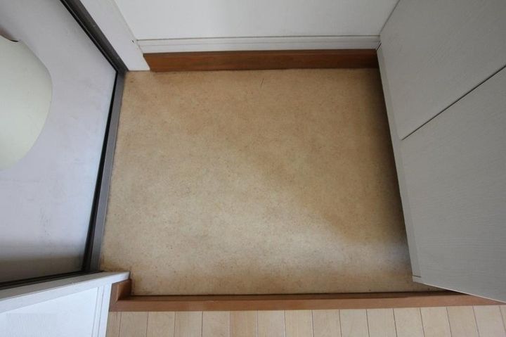 ピエタ102の玄関