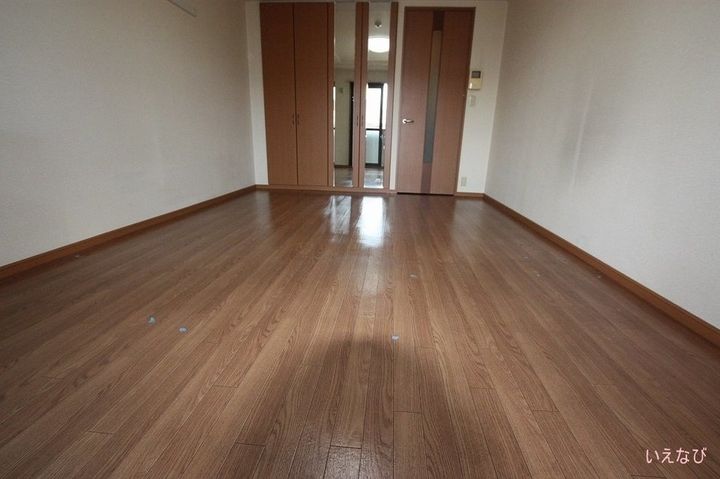 サントレノ101の居間