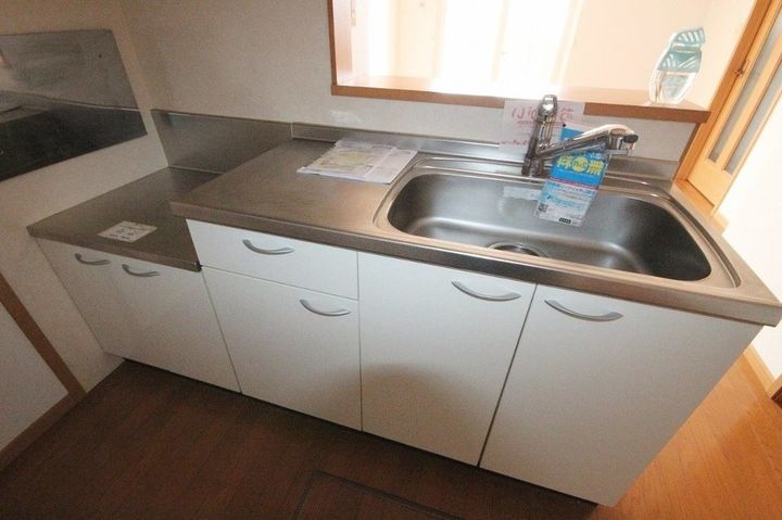 ドエルエバーグリーンC102のキッチン