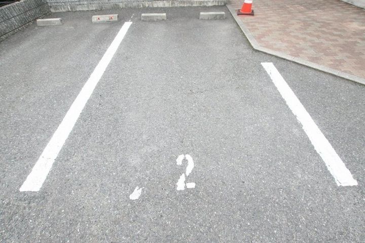 レオパレスエクレール鬼無107の内装