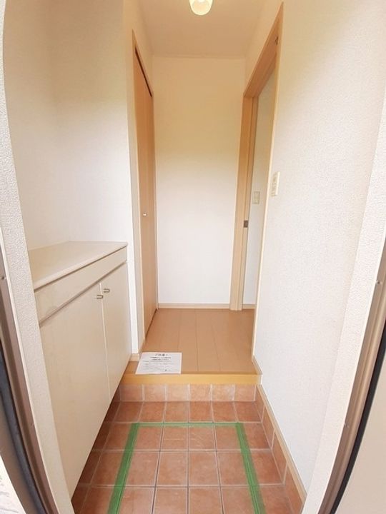 アミックスⅡC103の玄関