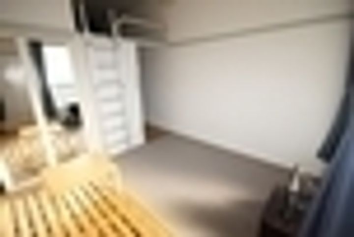 レオパレスプレミールレジデンスM201の居間