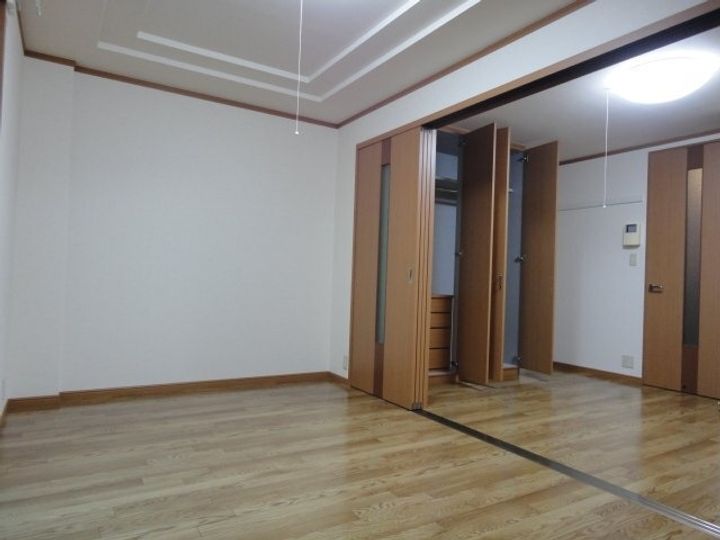 プランドール206の居間