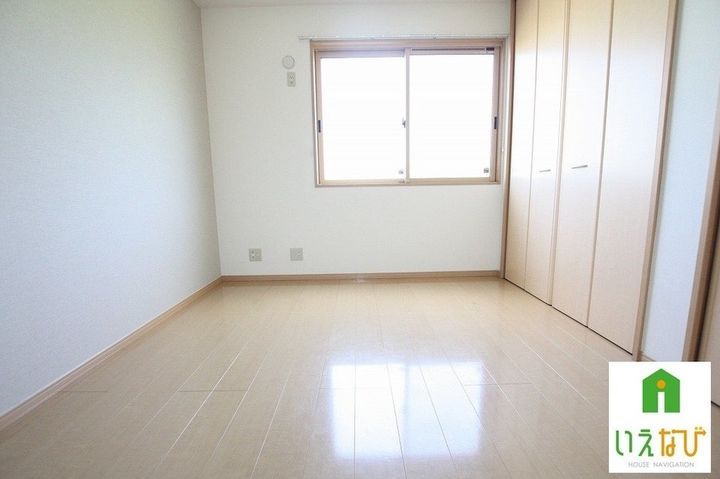 フォレストⅡ B棟102の寝室