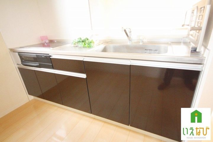 パインテイル B棟102のキッチン