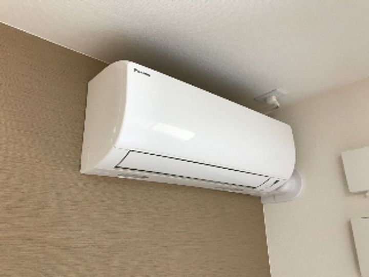 アヴィオン102の内装