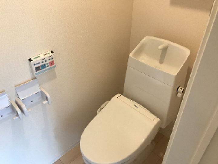アヴィオン102のその他画像