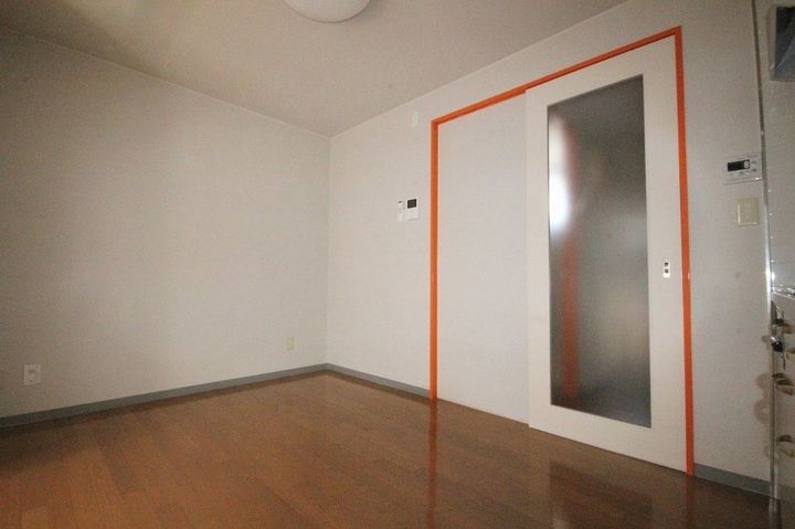 コーポ室町202の居間