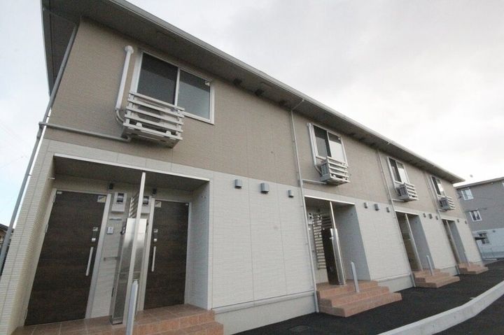 ユニヴェールⅡ C105の外観