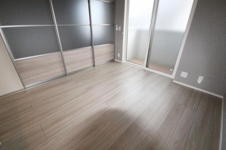 ユニヴェールⅡ C105の居間