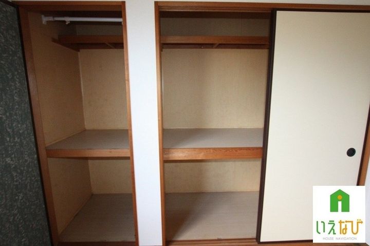 グリーンガーデンA棟102の内装