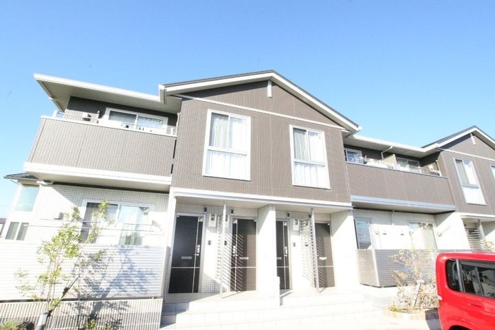 ガーデンクォーツ B棟201の外観