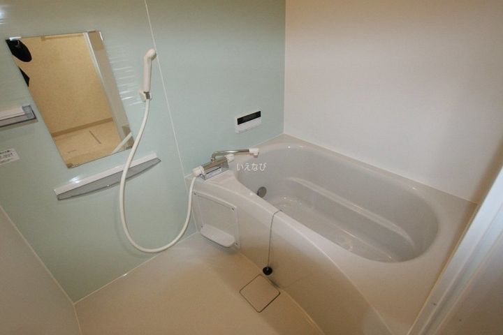 フォレスト林町105の風呂