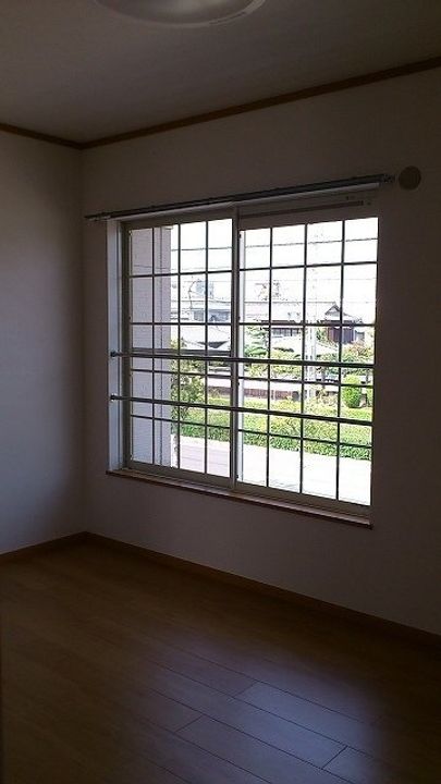 リュエル・ウエスト201の寝室