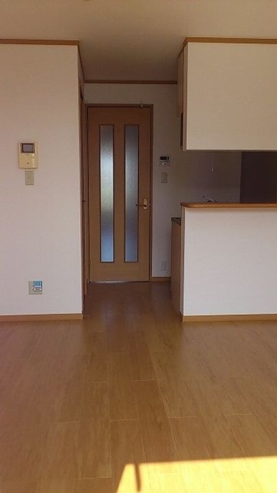 リュエル・ウエスト201の居間