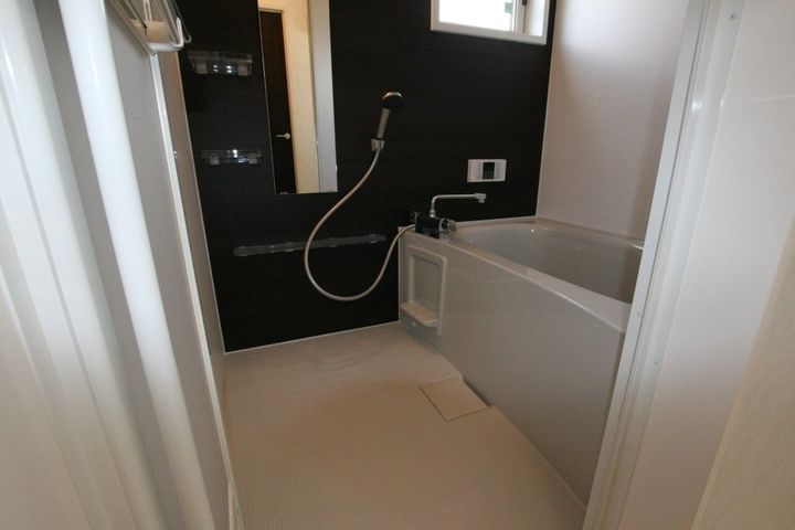 クローリス林町101の風呂