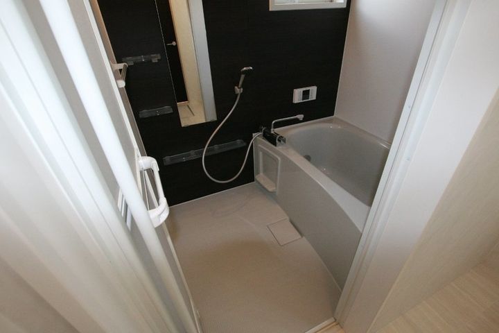 クローリス林町101の風呂