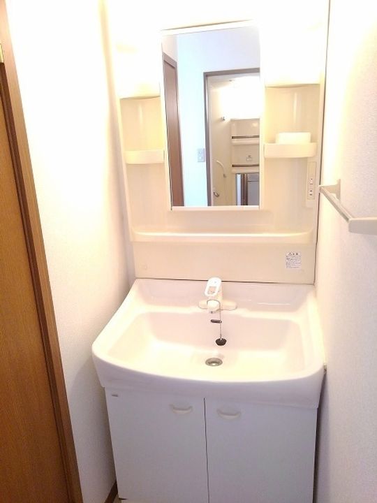 ハイランドさぬき B101の内装