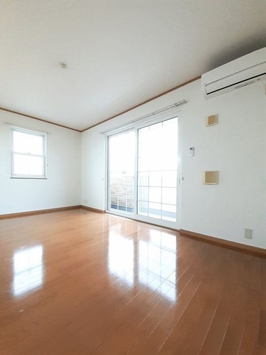 カサデルソレアード103の居間