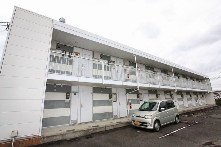 レオパレススカイ108の外観