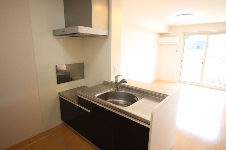 御所アリビオ B棟103のキッチン