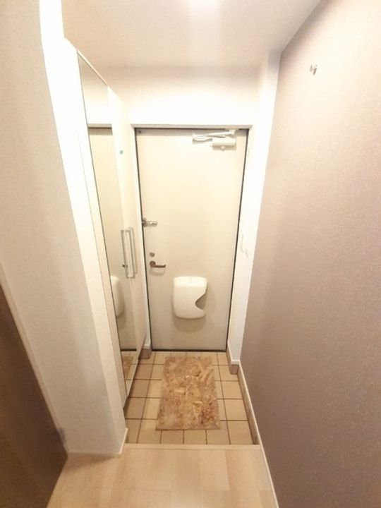 ルーベル宇多津ⅡC106の玄関